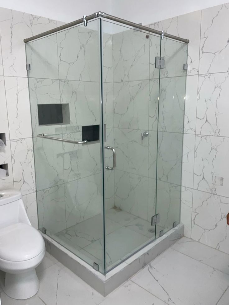 Frameless Shower Cubicles